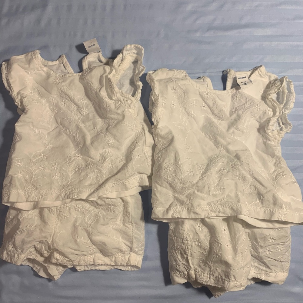Old Navy twin set